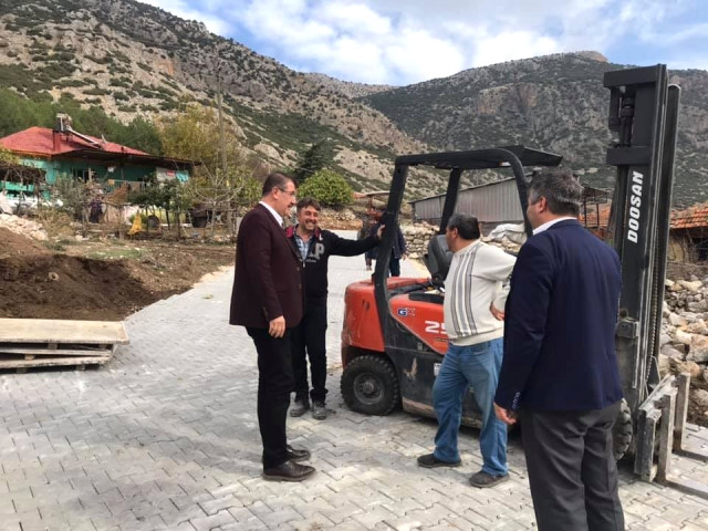 Çivril’de Üst Yapı Çalışmaları Devam Ediyor