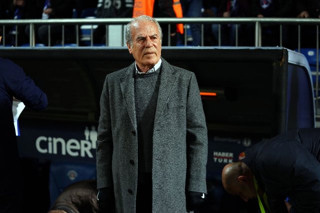 Mustafa Denizli: ‘Gayet İyiyim’