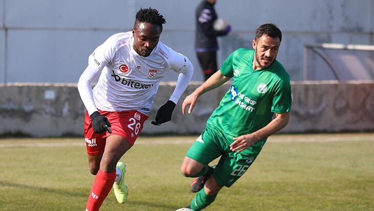 Sivasspor, hazırlık maçında Sivas Belediyespor’u 3-0 yendi