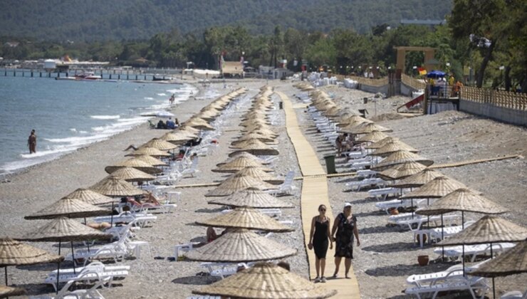 Emeklilere bu plajlarda şezlong ve şemsiye fiyatsız
