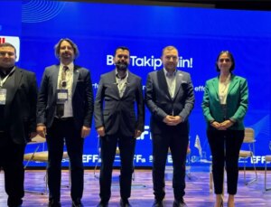 Dr. Ekrem Teymur, Kamu Bilgi ve İrtibat Teknolojileri Konferansı’nda dijital dönüşümün geleceğini anlattı