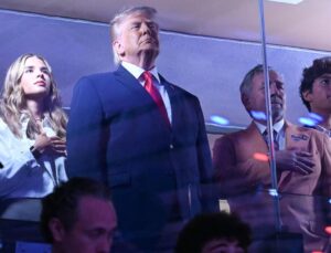Trump’a soğuk duş! NBA tarihinde bir birinci yaşandı